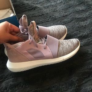 Adidas Tubular Defiant